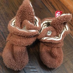 Zutano booties